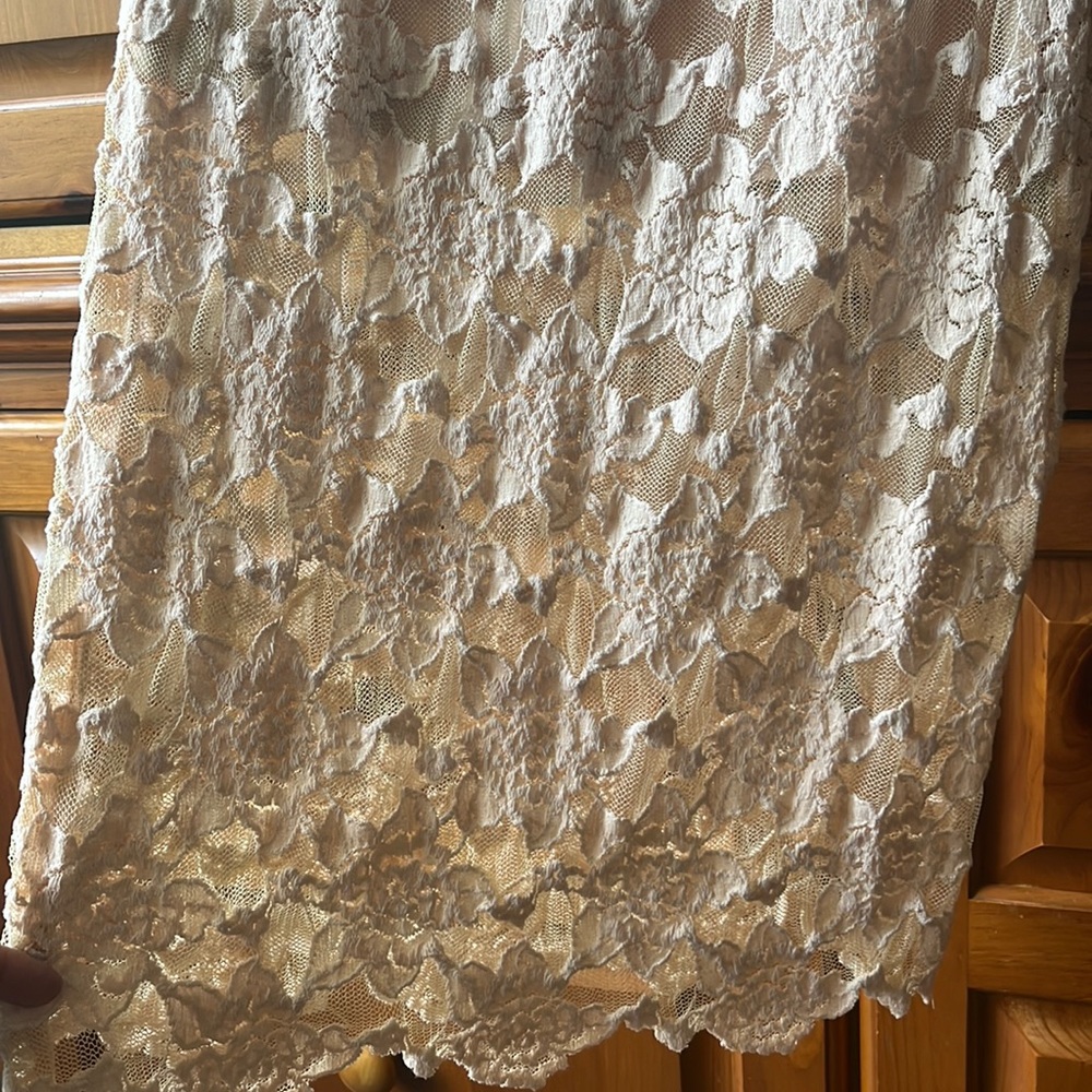 Free People - Picture 3 of 8